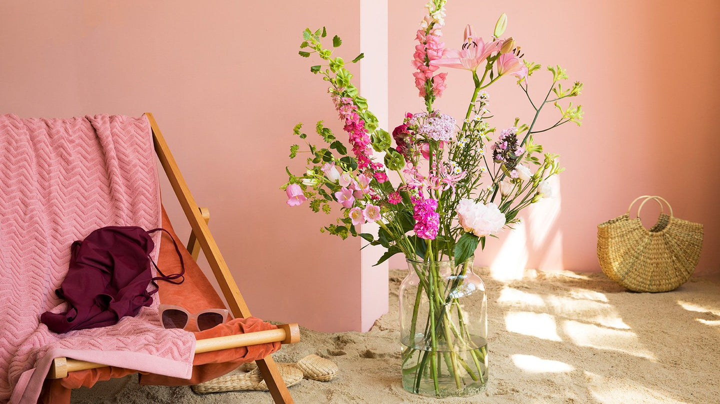 Blumenpflege im Sommer: 5 Tipps für lange Frische