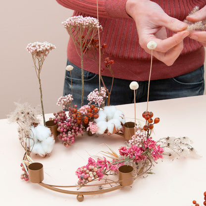 DIY: Adventskranz mit Trockenblumen