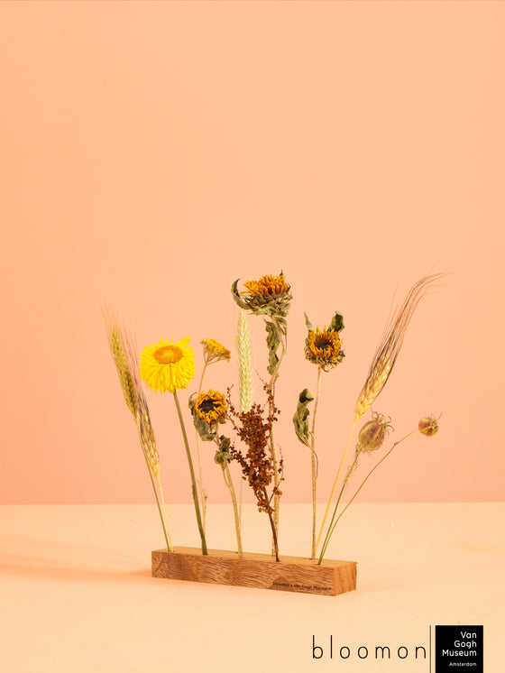 Flowergram: Van Gogh Museum Sunflower Edition